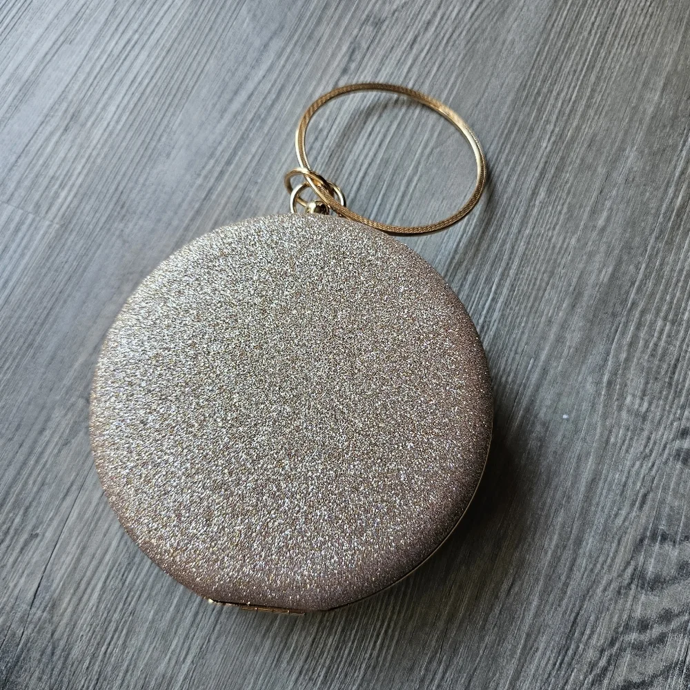 N/A this purse